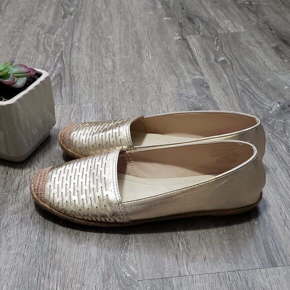 Wanted * Linea Gold Espadrilles * Sz 8.5 - Picture 2 of 9